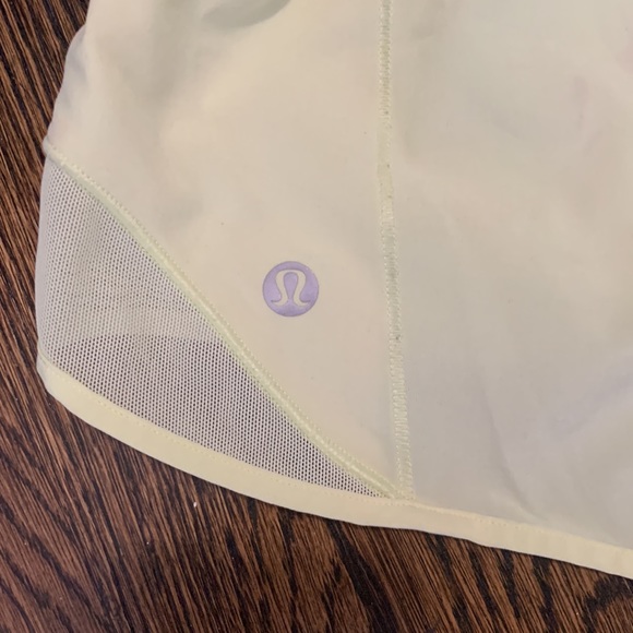 Lululemon Hotty Hots - Picture 2 of 3